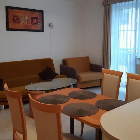 Apartament Zoya + Garaz กรินีซา ดรอยจ์ ภายนอก รูปภาพ