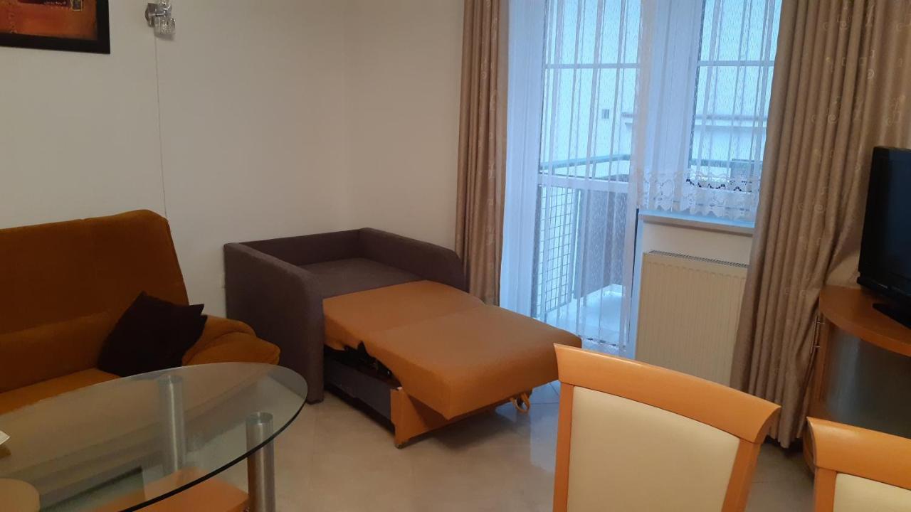Apartament Zoya + Garaz กรินีซา ดรอยจ์ ภายนอก รูปภาพ